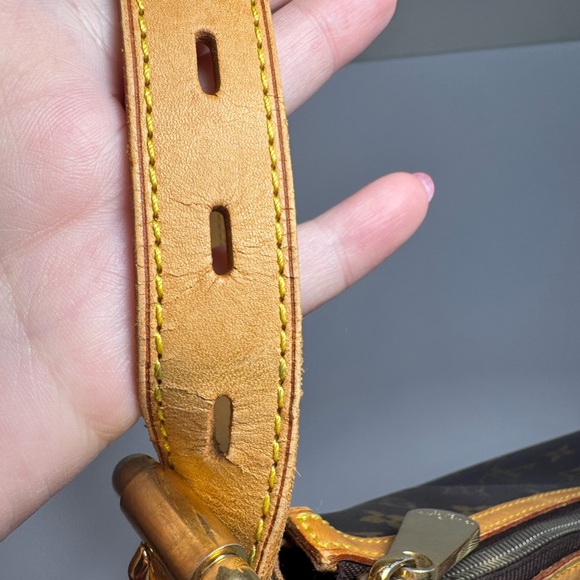 SOLD Louis Vuitton Tulum GM 2Way Crossbody/Shoulder Bag Monogram - Picture 16 of 16